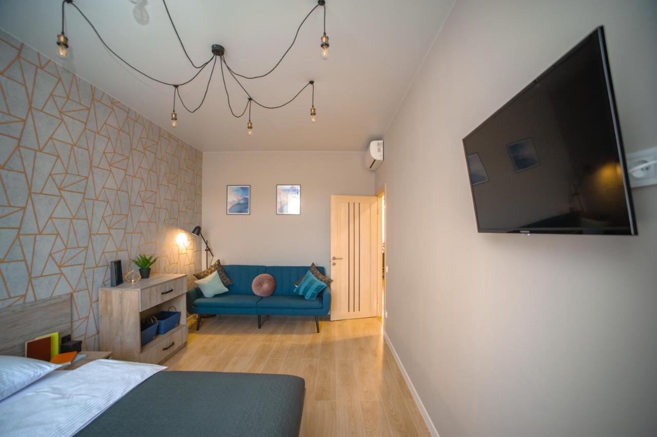 3 Bedroom, 2 Bathroom Apartment Near Forum Lemberg Exterior foto