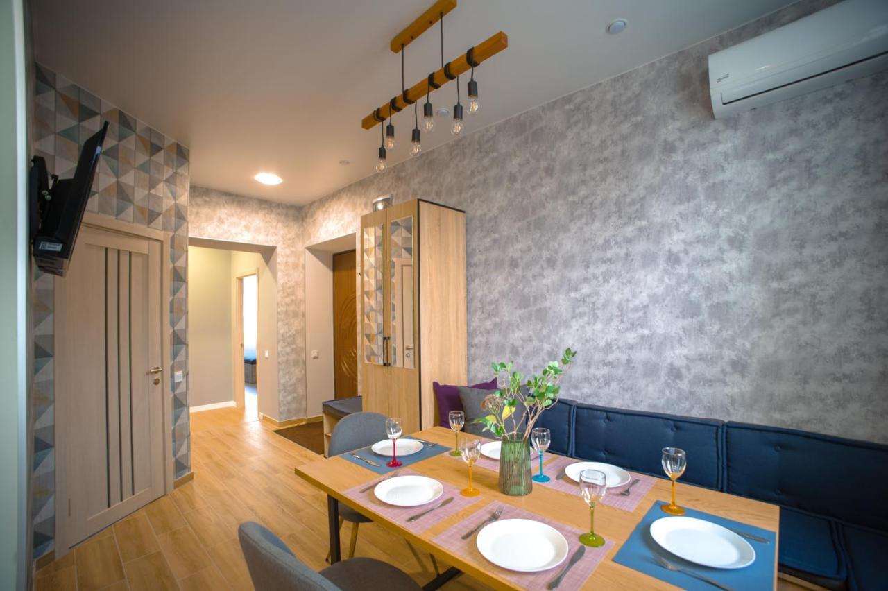 3 Bedroom, 2 Bathroom Apartment Near Forum Lemberg Exterior foto