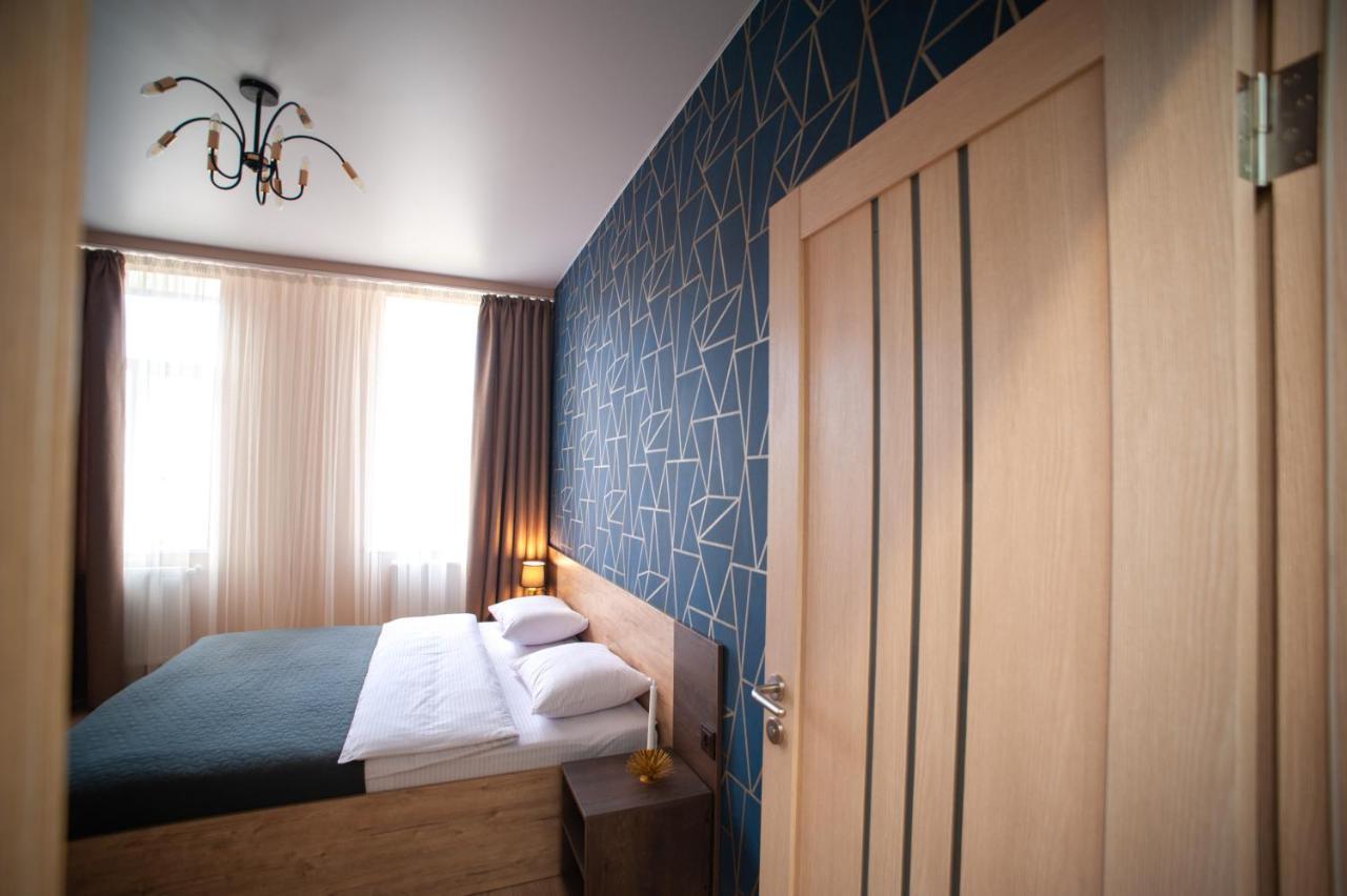 3 Bedroom, 2 Bathroom Apartment Near Forum Lemberg Exterior foto